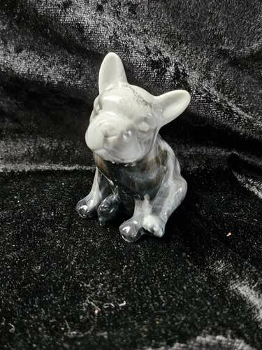 Chien 3D noir, blanc et gris
