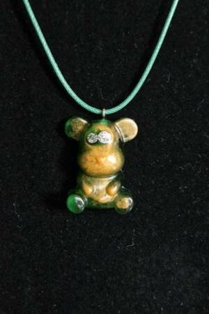 Pendentif ourson enfant orange et vert collier vert