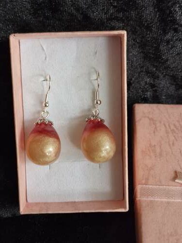 Parure boucles d'oreilles pendentif orange rouge – Image 3